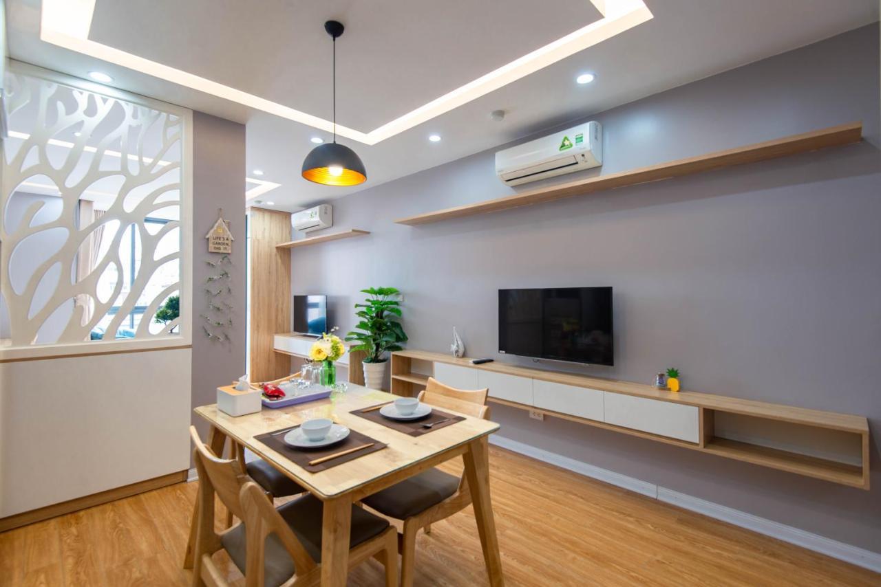 22Housing Hotel & Residence 81 Linh Lang ฮานอย ภายนอก รูปภาพ
