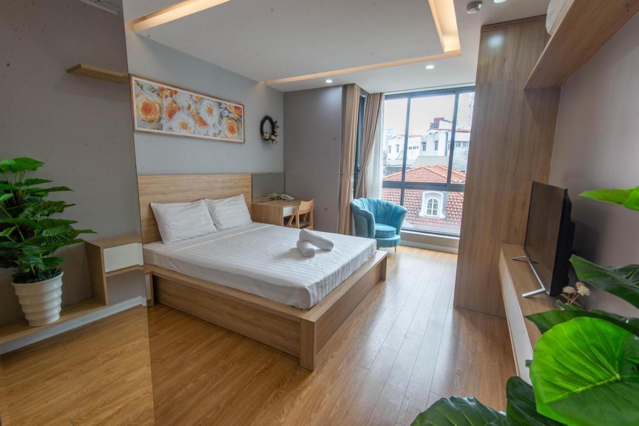 22Housing Hotel & Residence 81 Linh Lang ฮานอย ภายนอก รูปภาพ